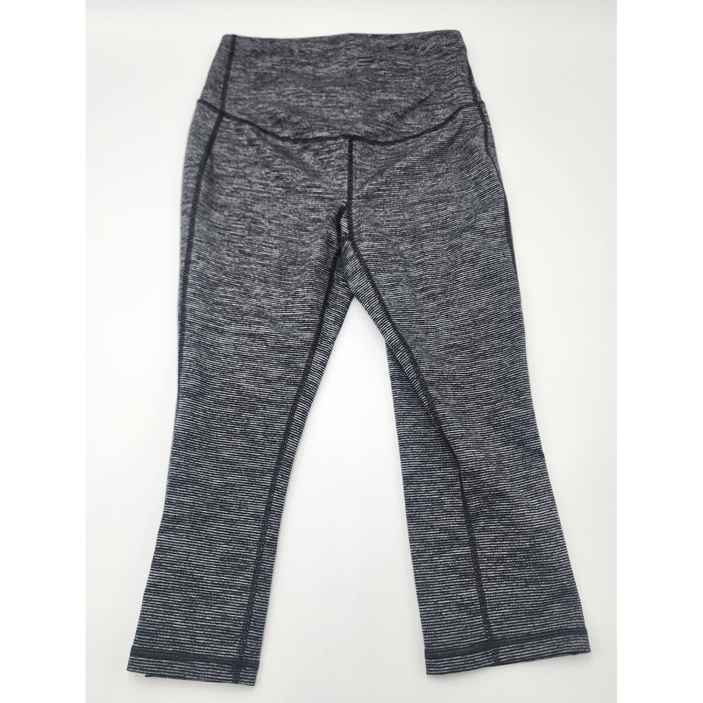 Old‎ Navy Active Leggings Small High Waist Black Dots Activewear  Capri